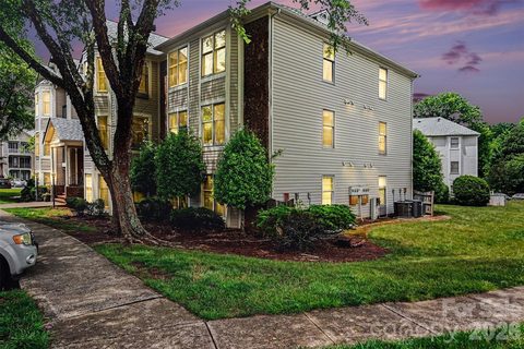 6223 Rosecroft Drive active condo in Rosecroft, Charlotte, NC