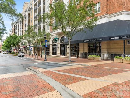 4625 Piedmont Row Drive active home in Piedmont Row, Charlotte, NC