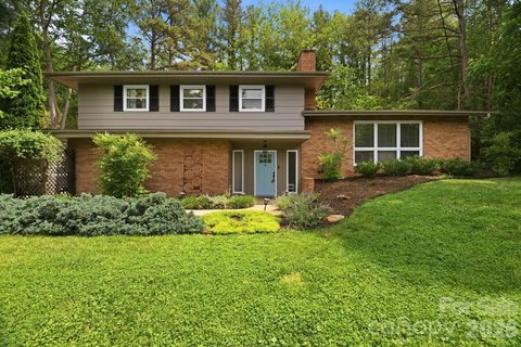 7 Woodbury Road sold home in Kimberly Woods, Asheville, NC