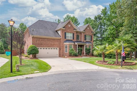 4606 Pebble Run Drive sold home in Pebble Run, Matthews, NC