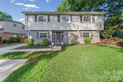 Homes in Collins Park, Charlotte