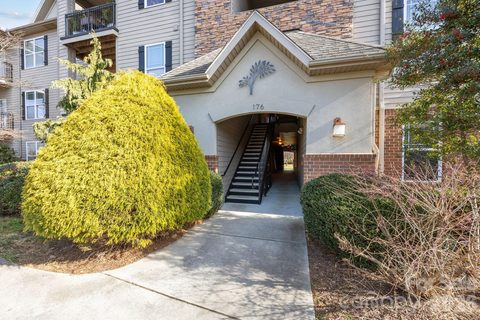 Previously sold for $239,000