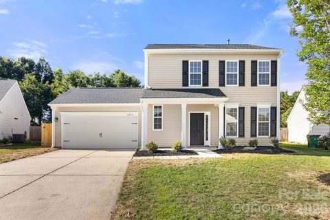 14426 Arlandes Drive sold home in Steelecroft Place, Charlotte, NC