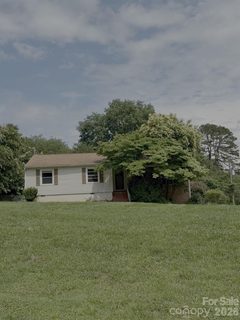 1500 Crystal Road sold home in Wolfe Place, Charlotte, NC