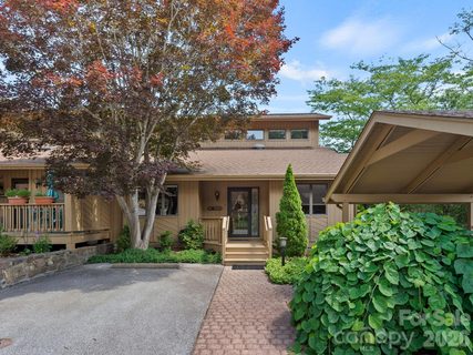 Previously sold for $435,000