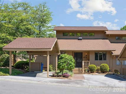 Previously sold for $398,500