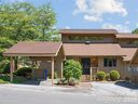 905 Red Oak Drive sold home in Hendersonville, SC