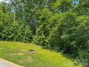 195 Carriage Crest Drive sold home in Hendersonville, SC