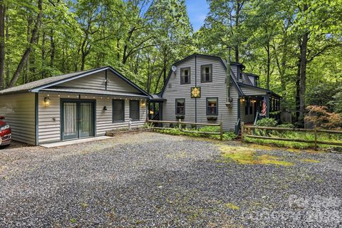 37 Pine Bluff Road active home in Woodcliff Resort, Hendersonville, NC
