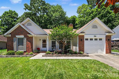 12619 Levins Hall Road active home in Crown Ridge, Huntersville, NC