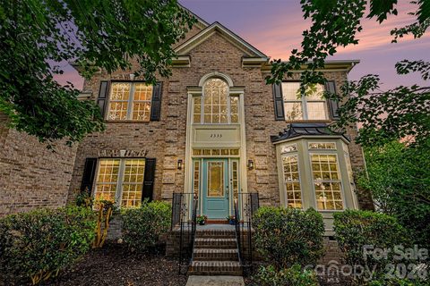 2333 Harvester Avenue sold home in Sutton Place, Fort Mill, SC
