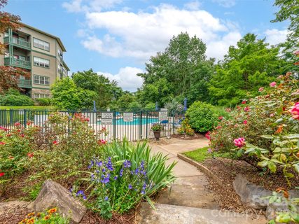 9 Kenilworth Knoll active condo in Beaucatcher House, Asheville, NC