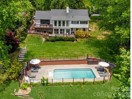 172 Amble Lane active home in Hodge Hill Acres, Fletcher, NC
