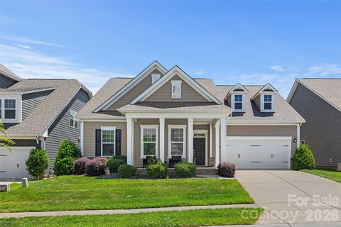 1408 Native Diver Lane pending home in Bonterra, Indian Trail, NC