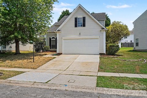 5615 Waverly Lynn Lane sold home in Prosperity, Charlotte, NC