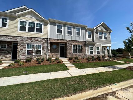 208 Sagecroft Lane