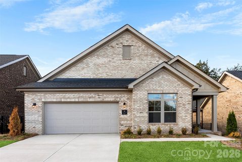 407 Newstyle Way active home in Courtyards On New Hope, Gastonia, NC