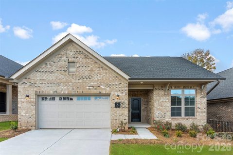 409 Newstyle Way active home in Courtyards On New Hope, Gastonia, NC