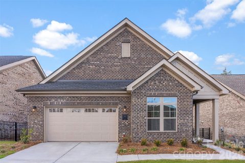 411 Newstyle Way active home in Courtyards On New Hope, Gastonia, NC