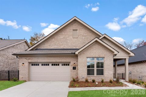 415 Newstyle Way active home in Courtyards On New Hope, Gastonia, NC