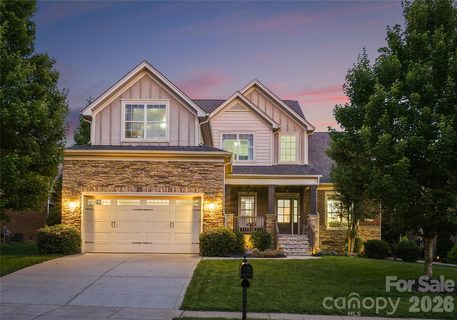 803 Five Leaf Lane