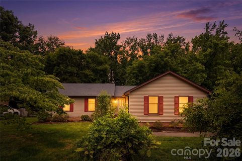 7225 Leesburg Road sold home in Ravenwood, Charlotte, NC