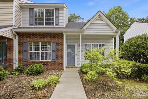 15030 Deshler Court sold home in Bennington Place, Charlotte, NC