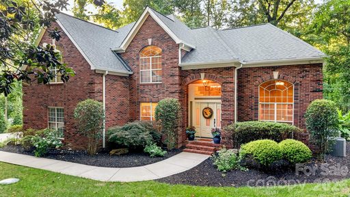 134 Waterford Drive sold home in Pine Isle, Mooresville, NC
