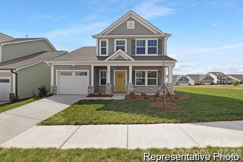 40203 Crooked Stick Drive pending home in Edgewater, Lancaster, SC