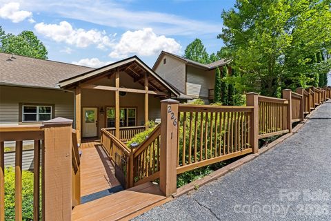 226 Sawgrass Drive active condo in Smoky Mountain Country Club, Whittier, NC