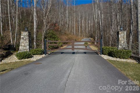 Lot 17 Mountain Watch Drive sold home in Mountain Watch, Maggie Valley, NC
