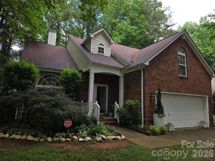 Homes in Forest Pond, Charlotte