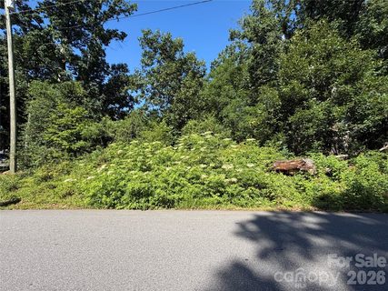 4001 Brookwood Road active lot in Brookwood, Charlotte, NC