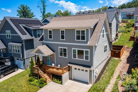 32 Greenwood Fields Drive sold home in Greenwood Fields, Asheville, NC