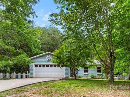 39 Rocking Porch Lane sold home in Haw Creek Heights, Asheville, NC