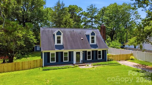 9418 Split Rail Lane pending home in Timber Creek, Charlotte, NC