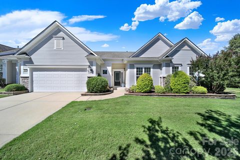 2029 Primrose Court active home in Sun City Carolina Lakes, Fort Mill, SC
