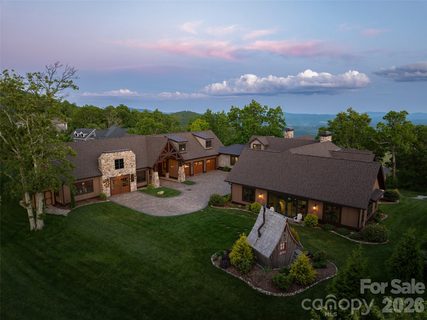 A home in Grand Highlands At Bearwallow, Hendersonville