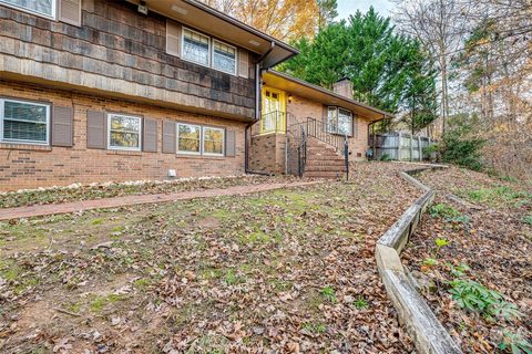 473 Woodend Drive