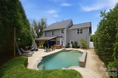 Homes in The Hampshires, Mooresville
