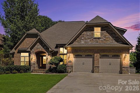 198 Windemere Isle Road sold home in Windemere, Statesville, NC