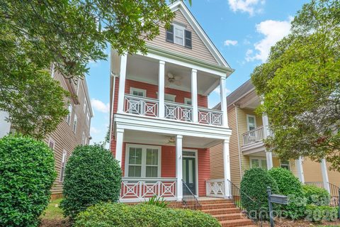 717 E 8th Street active home in First Ward, Charlotte, NC