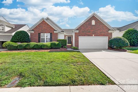 1119 Rachel Anne Drive sold home in South Point Ridge, Belmont, NC