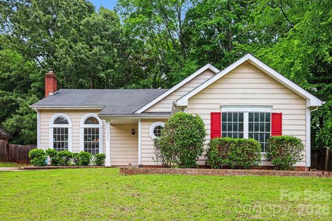 Homes in Amberwood, Charlotte