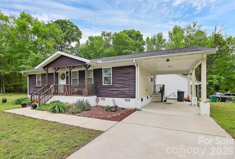 8301 Washington Boulevard active home in Hampton Park, Charlotte, NC