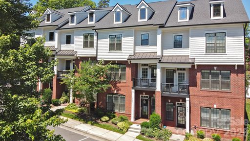 523 Griffith Village Lane sold townhome in The Villages Of South Main, Davidson, NC