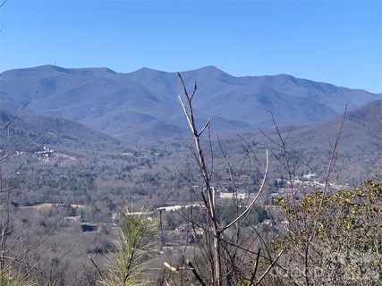 124 Settings Boulevard active home in The Settings Of Black Mountain, Black Mountain, NC