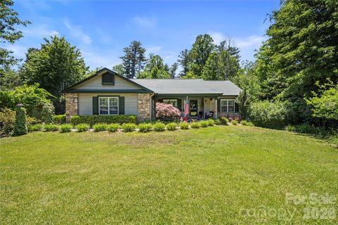9 Tall Pines Road sold home in Tall Pines, Hendersonville, NC