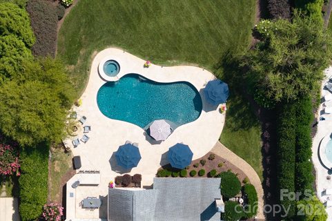 1309 Venetian Way Drive pending home in Providence Downs South, Waxhaw, NC