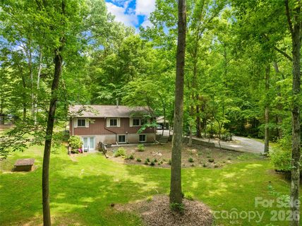 5917 Davis Road pending home in Crow Creek Acres, Waxhaw, NC